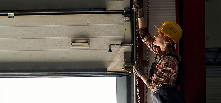 Addressing Common Garage Door Stoppage Issues in Clinton, MS